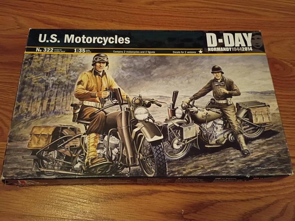 Italeri Plastic Model kit 1/35 Scale U.S. MOTORCYCLES HARLEY DAVIDSON D-DAY #322