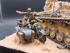 Built 1/35 German WWII Panzer Tank Motorcycle W/ Sidecar 6 Figures Diorama