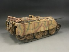 1/35 Built Trumpeter 00385 WWII German E-10 Tank Destroyer Model
