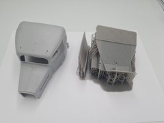 1/25 White WB-Series Sleeper Cab Full Resin Kit with Diesel Engine Included