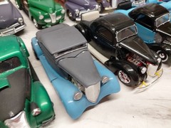 Model Junkyard/parts Plastic Muscle Car Lot Of 18 Hot Rods And Panel Wagons,