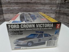 Lindberg Ford Crown Victoria State Trooper Alabama Police Car Model Kit Sealed