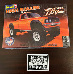 REVELL HIGH ROLLER CHEVY LUV 4X4 PICK UP TRUCK 1/24 PLASTIC MODEL CAR KIT F/S