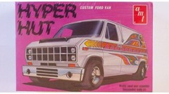 AMT 1977 FORD HYPER HUT CUSTOM VAN