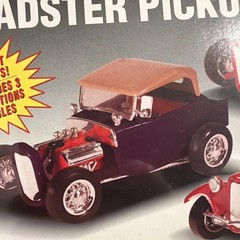 🏆Lindberg🏆1934🇺🇸Ford Roadster Pickup 3 Way Build 1/24 Model Sealed