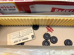 AMT 1:25 Scale Budweiser Fruehauf 40′ Semi Trailer Sealed Inside Boxed Model Kit