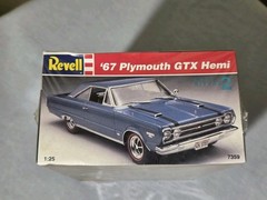 Vintage 1/25 REVELL ’67 PLYMOUTH GTX HEMI No. 7359 NOS FACTORY SEALED 1994