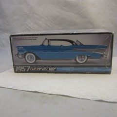 AMT 1957 Chevy Bel Air 1:25 Scale Plastic Model Kit AMT638 NEW Sealed