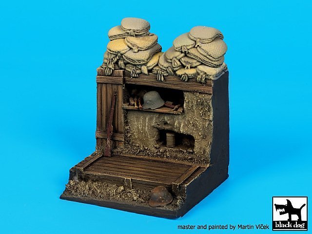 Black Dog 1/35 WWI Trench Section Vignette Diorama Base No.2 (5cm x 5cm) D35062