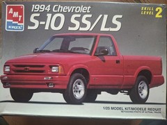 AMT 1:25 1994 Chevrolet S-10 SS / LS Open Box