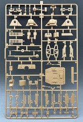 Amusing Hobby 35A073 1/35 Unmanned Ground Combat Vehicle URAN-9
