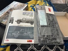 MIA35389 1:35 Miniart G7117 1.5t 4×4 Cargo Truck with Winch Plastic Model !