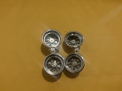 1 25 scale model parts 32 Ford Roadster Custom Wheels Only