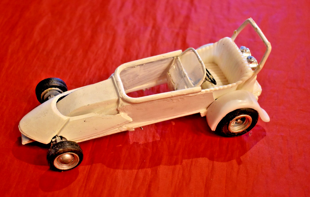 AMT Custom Made Junkyard Car 1/25