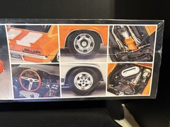 REVELL 12812 ‘69 CAMARO Z/28-3’N1 STOCK, STREET OR DRAG-NIB-BIG SCALE 1/12