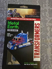 Metal Earth ICONX Transformers Optimus Prime Western Star 5700 Steel Kit ICX203