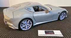 Ferrari 12Cilindri 12 Cilindri Model Kit Scale 1/20, 1/24