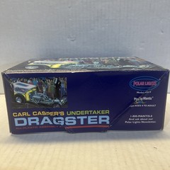 Polar Lights Carl Casper’s Undertaker Dragster Plastic Model Kit 5014