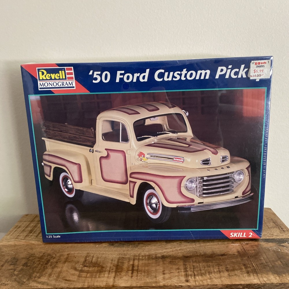 Revell Monogram ’50 Ford Custom Pickup Model Kit 1:25 Scale SEALED.