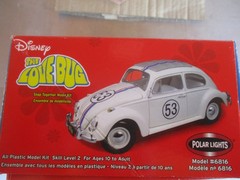 🔥Polar Lights Disney The Love Bug 1:24 Snap Model 6816 1963 Volkswagan bettle