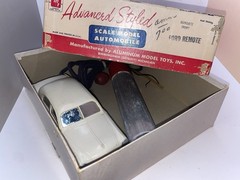 AMT 1949 Ford Sedan 1/25 Remote Control RC BO Promo & Box Sungate Ivory VF-XLNT
