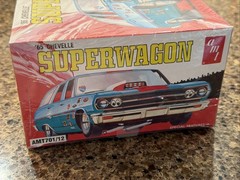 AMT 1965 CHEVELLE SUPERWAGON FACTORY SEALED INSIDE KIT! CIRCA 2012! VMCP!
