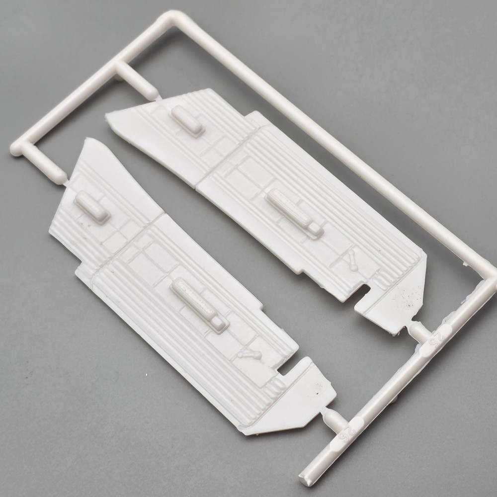 AMT 1/25 1968 Plymouth Road Runner Parts Kitbash Interior Door Panels