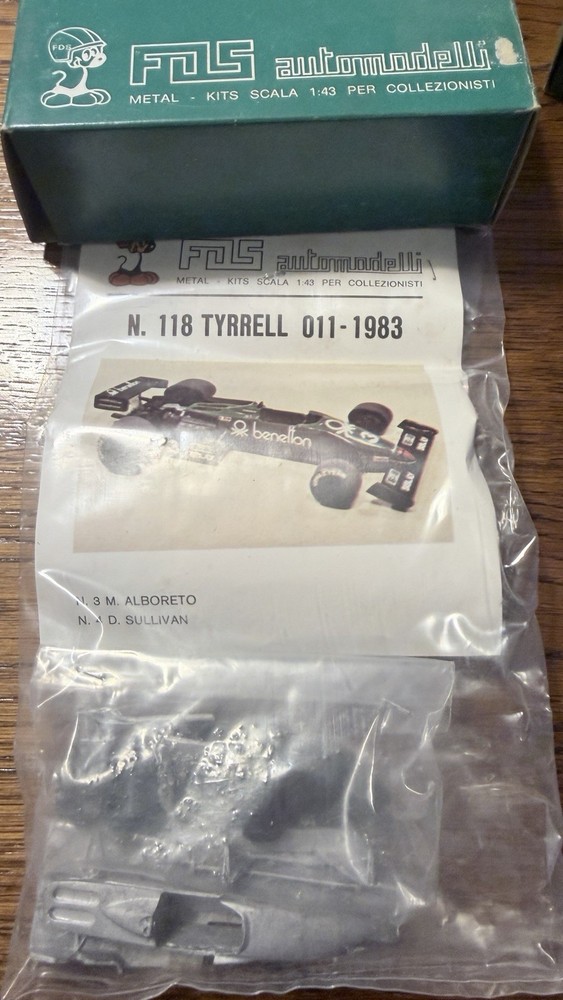 Tyrrell 011 1983 Metal Kit 1/43 FDS Automodelli