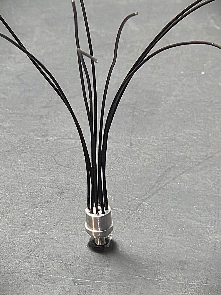 Scale Repro’s Plus 7005 1/24,1/25 8 Cylinder Distributor(Black Wire)