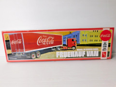 AMT 1/25 Fruehauf Beaded Coca Cola Van Semi Trailer Plastic Model Kit AMT1109/06