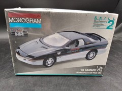 🚦🔥😎Monogram ’93 Camaro Z-28 Pace Car kit # 2964 Factory Sealed 1:25😎🔥🚦