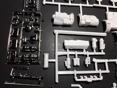 AMT Kenworth W-925 Tractor 1/25 Cummins 6 cylinder diesel engine motor nta-370