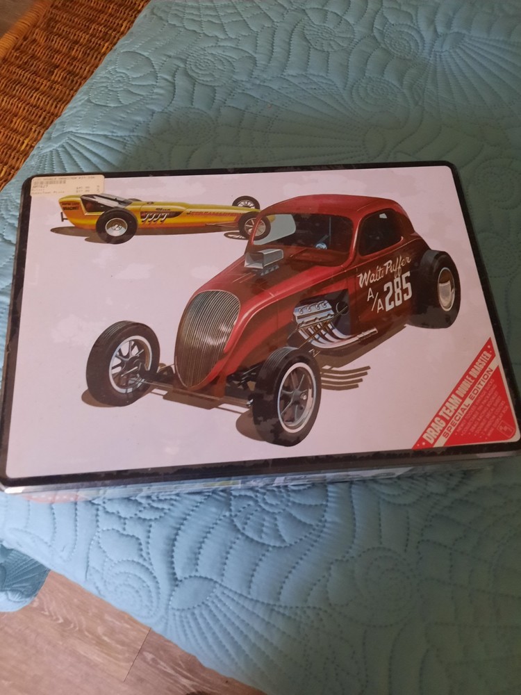 AMT Double Dragster Kit Amt627 1/25 Model Kit Sealed Metal Tin