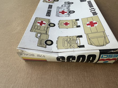 ESCI German Truck Opel 3,6 Ambulance 1/72 Scale Kit #8035 Open Box Complete kit