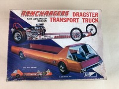 OPEN BOX MPC 1:25 Scale Model Kit RAMCHARGERS DRAGSTER TRANSPORT TRUCK 710-300