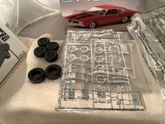 1:25 AMT ERTL 1969 OLDSMOBILE 4-4-2 W-30 MODEL KIT 2 IN 1 New Open Box 8232