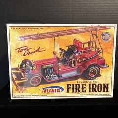 ATLANTIS M7530 TOM DANIEL-FIRE IRON FIRE TRUCK MODEL KIT-NIB-1:24 SCALE