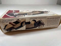 Lindberg The Greatest Classics 1930 Packard Roadster 1:32 Scale Model Kit