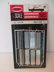 Vintage AURORA Customizing Auto Parts Set #592 Grills & Trim 1/25 Scale SEALED