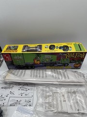 AMT Fruehauf Van Trailer Rat Fink Hauler 1:25 1292 Plastic Model Kit No Decals