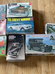 Vintage 1970’s Model Car Kit Lot of 8 Revell AMT Testors 1:25 1/25 1 sealed EXC