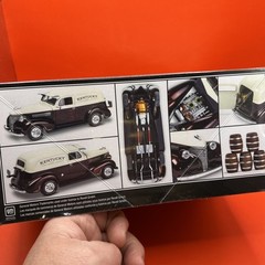 1939 Chevy Sedan Revell Wood grain Whiskey Barrels Model Parts 1:24 New 2