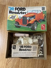 Vintage 1970’s Model Car Kit Lot of 8 Revell AMT Testors 1:25 1/25 1 sealed EXC