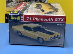 VINTAGE Revell ‘71 Plymouth GTX #7608. Plastic Model Kit NEW