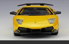 Bburago 1:24 Lamborghini Murcielago LP670-4 SV Diecast Model Car – Alloy Sports