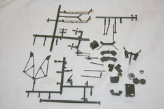 1/32 GLENCOE MODELS FROG 3 MISSLE CARRIER PARTS REPLACE MISC TANK PARTS LOT READ