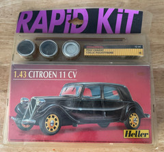 HELLER 1/43 SCALE RAPID KIT ” 11 CV CITROEN ” PAINT, BRUSH & GLUE INCLUDED (A22)