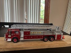 1/25 Built AMT American Lafrance Custom Ladder Build