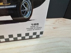 AMT – 1967 SHELBY GT-350 – 1:25 SCALE KIT #AMT834M/12 FACTORY SEALED NEW IN BOX
