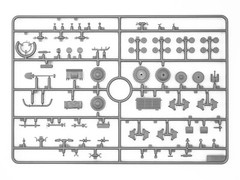 FCM 36 with French Tank Crew (Plastic model kit) 1/35 ICM 35338